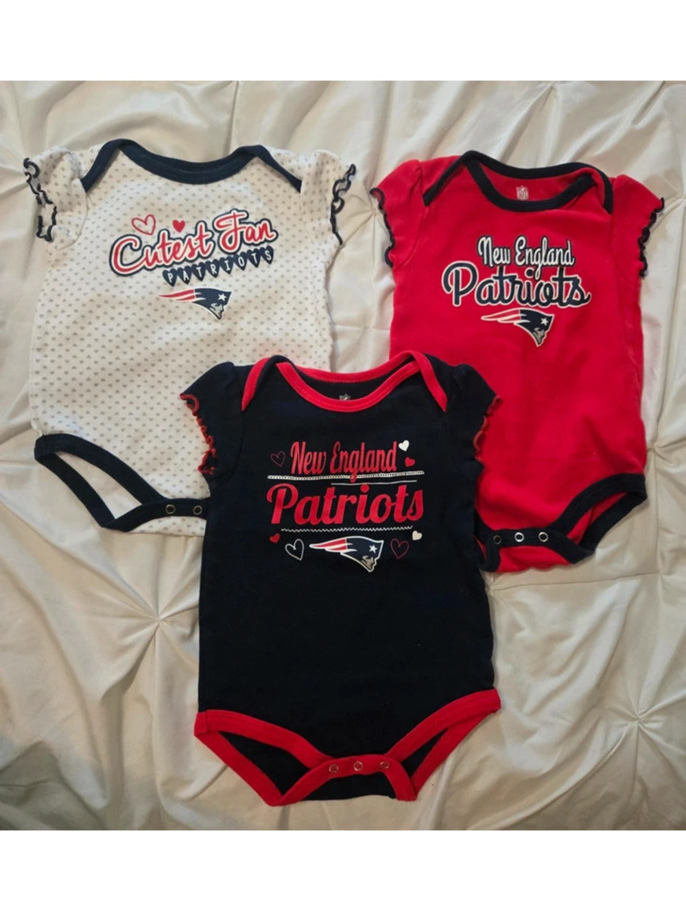 NFL Team Apparel New England Patriots Baby Onesies Size 12M